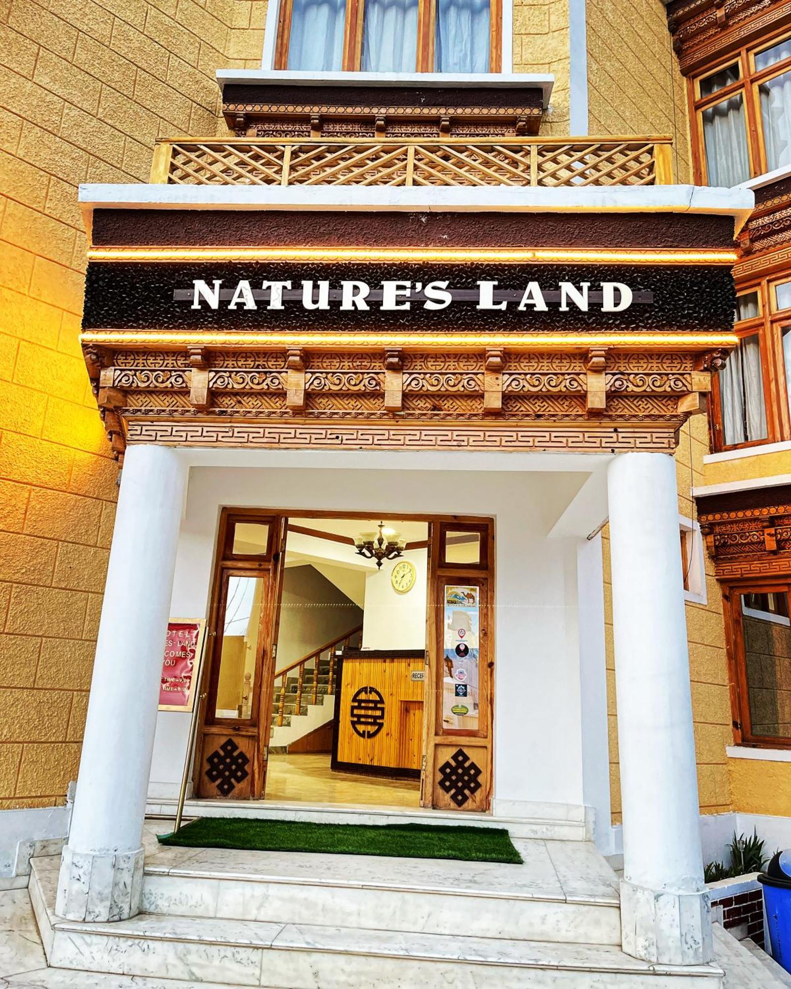 Hotel Nature'S Land Лех Экстерьер фото